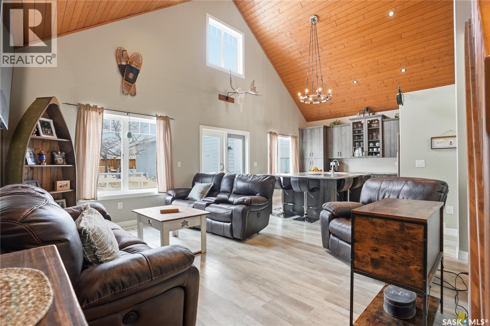 34 Grace Lane, Diefenbaker Lake, SK - Indoor Photo Showing Living Room