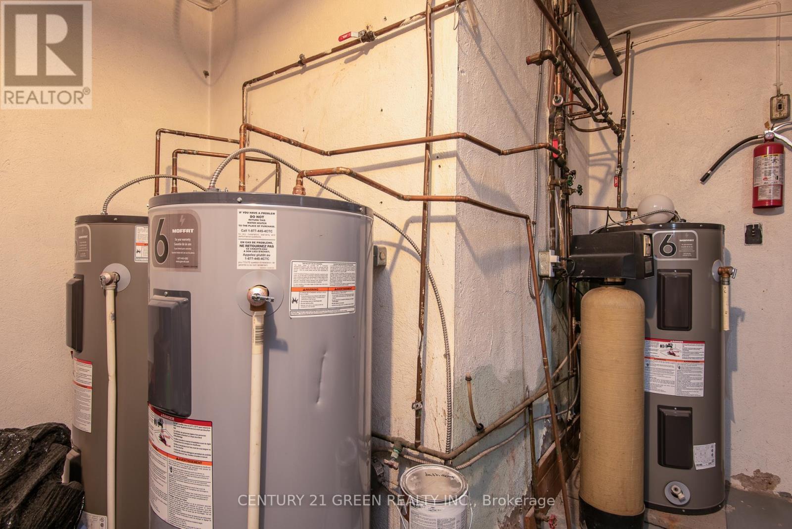 129 River Road E, Kitchener, ON - Indoor Photo Showing Basement