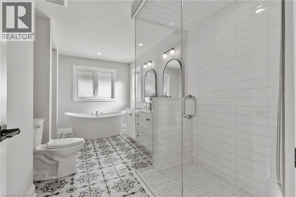 236 Walker Road, Pelham, ON - Indoor Photo Showing Bathroom
