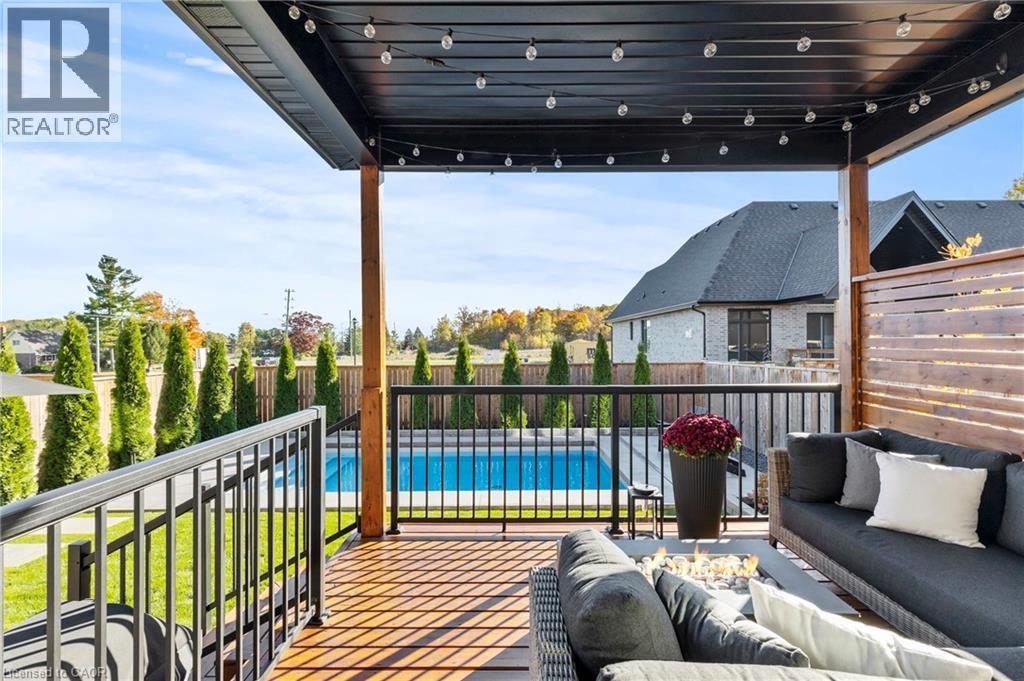 236 Walker Road, Pelham, ON - Outdoor With In Ground Pool With Exterior