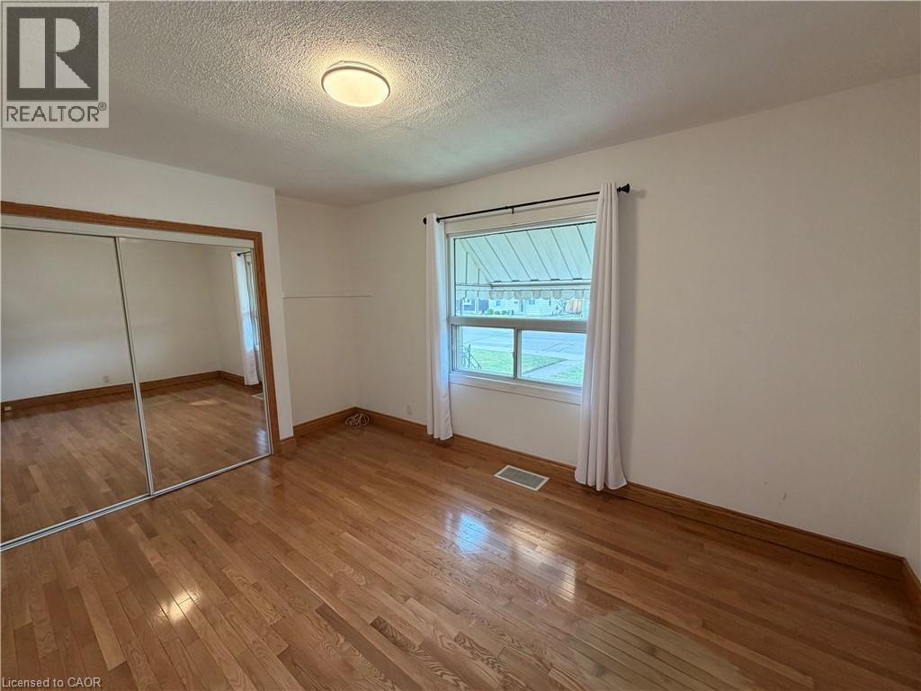 628 Dunn Avenue, Hamilton, ON - Indoor Photo Showing Other Room