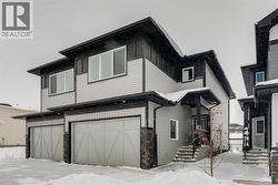 25 Linden Place Rural Red Deer County, AB T4E 3C4