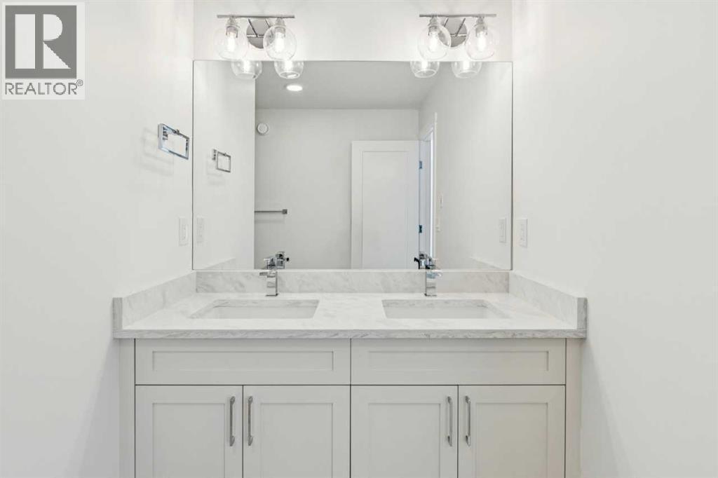 25 Linden Place, Rural Red Deer County, AB - Indoor Photo Showing Bathroom