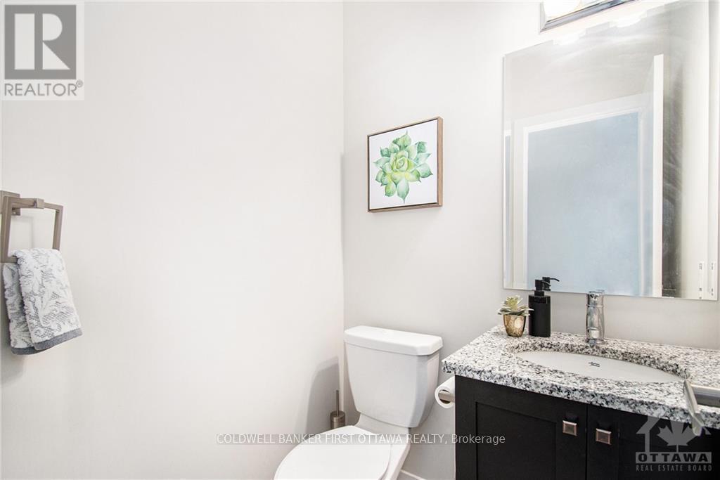 427 Rainrock Crescent, Ottawa, ON - Indoor Photo Showing Bathroom
