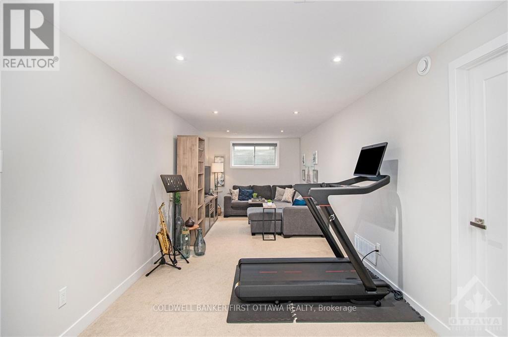 427 Rainrock Crescent, Ottawa, ON - Indoor Photo Showing Gym Room
