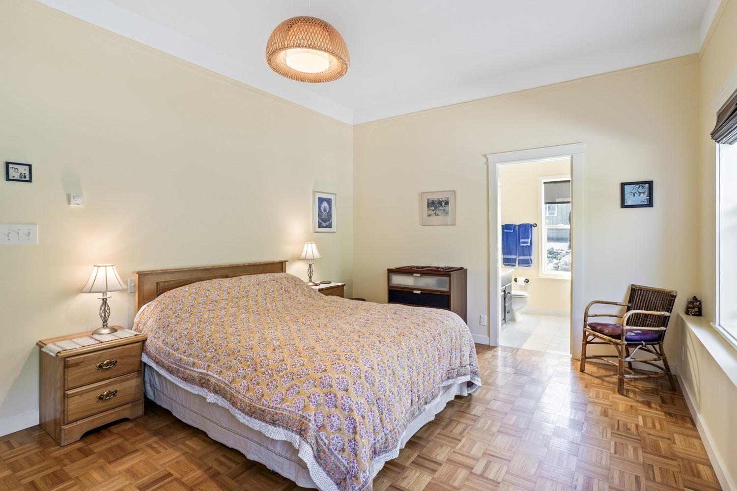 2110 30Th Street, Lister, BC - Indoor Photo Showing Bedroom