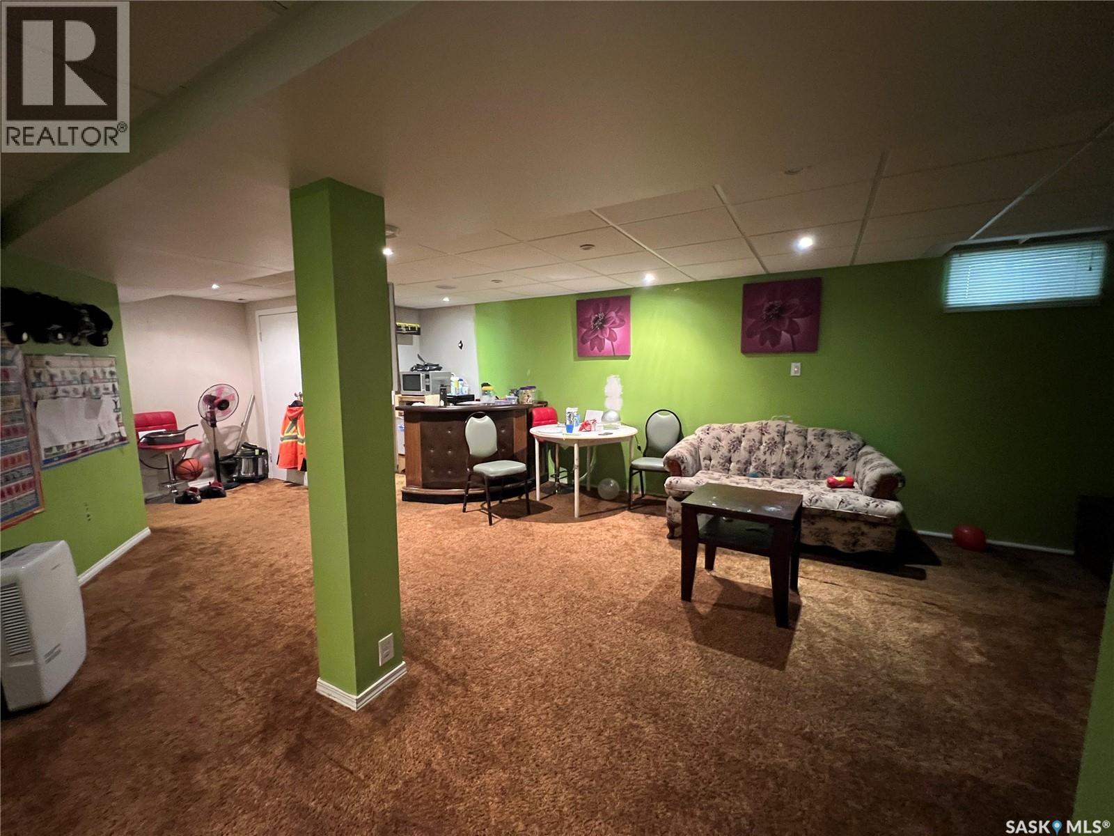 405 York Street, Regina, SK - Indoor Photo Showing Basement