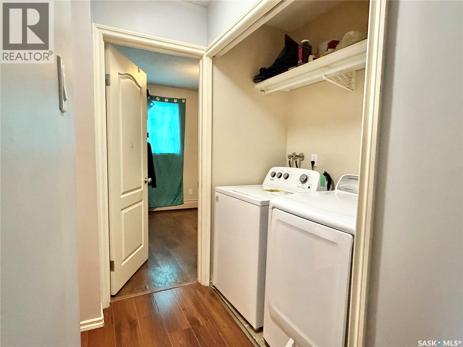 106A 1121 Mckercher Drive, Saskatoon, SK - Indoor Photo Showing Laundry Room