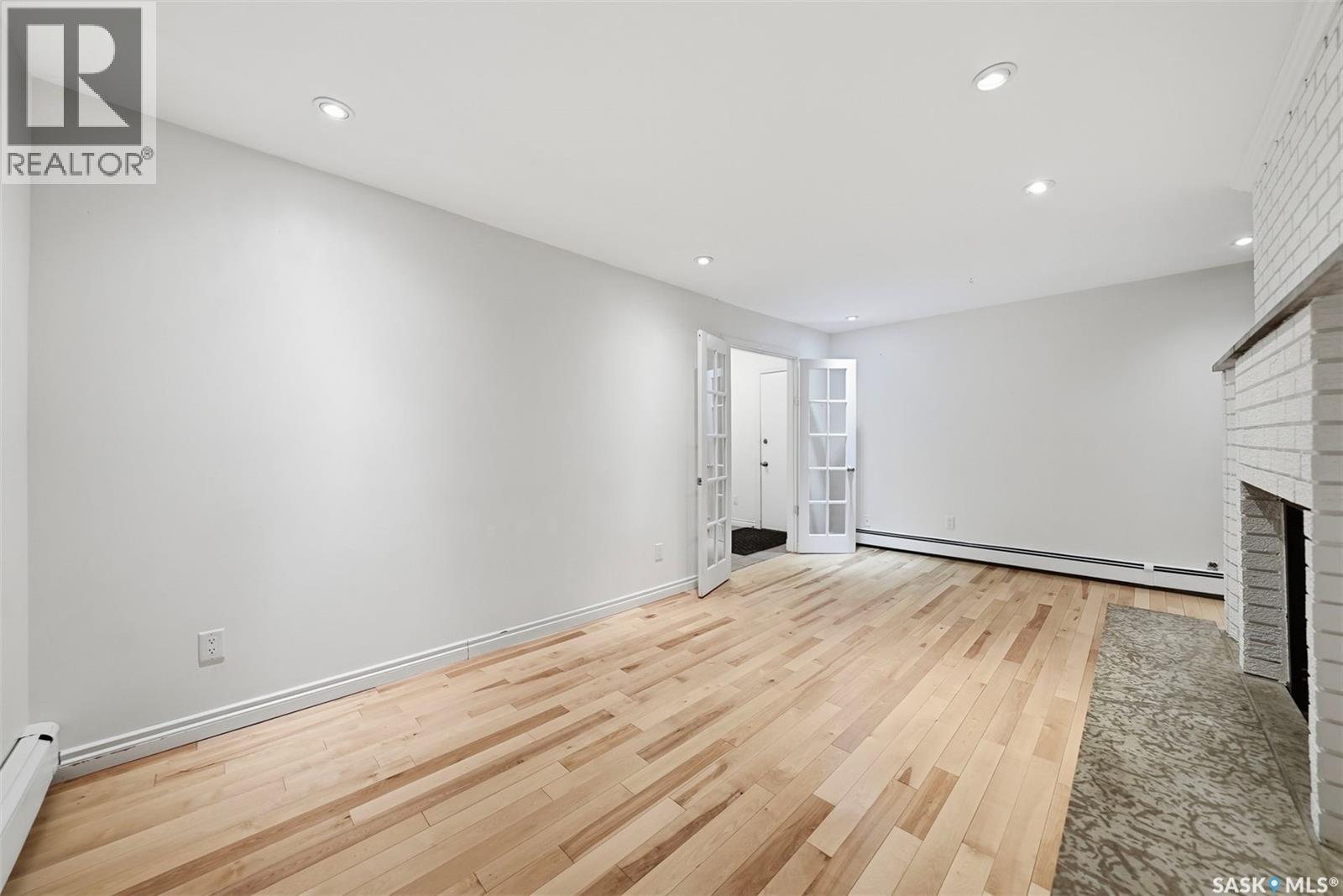 419 Chitek Crescent, Saskatoon, SK - Indoor Photo Showing Other Room