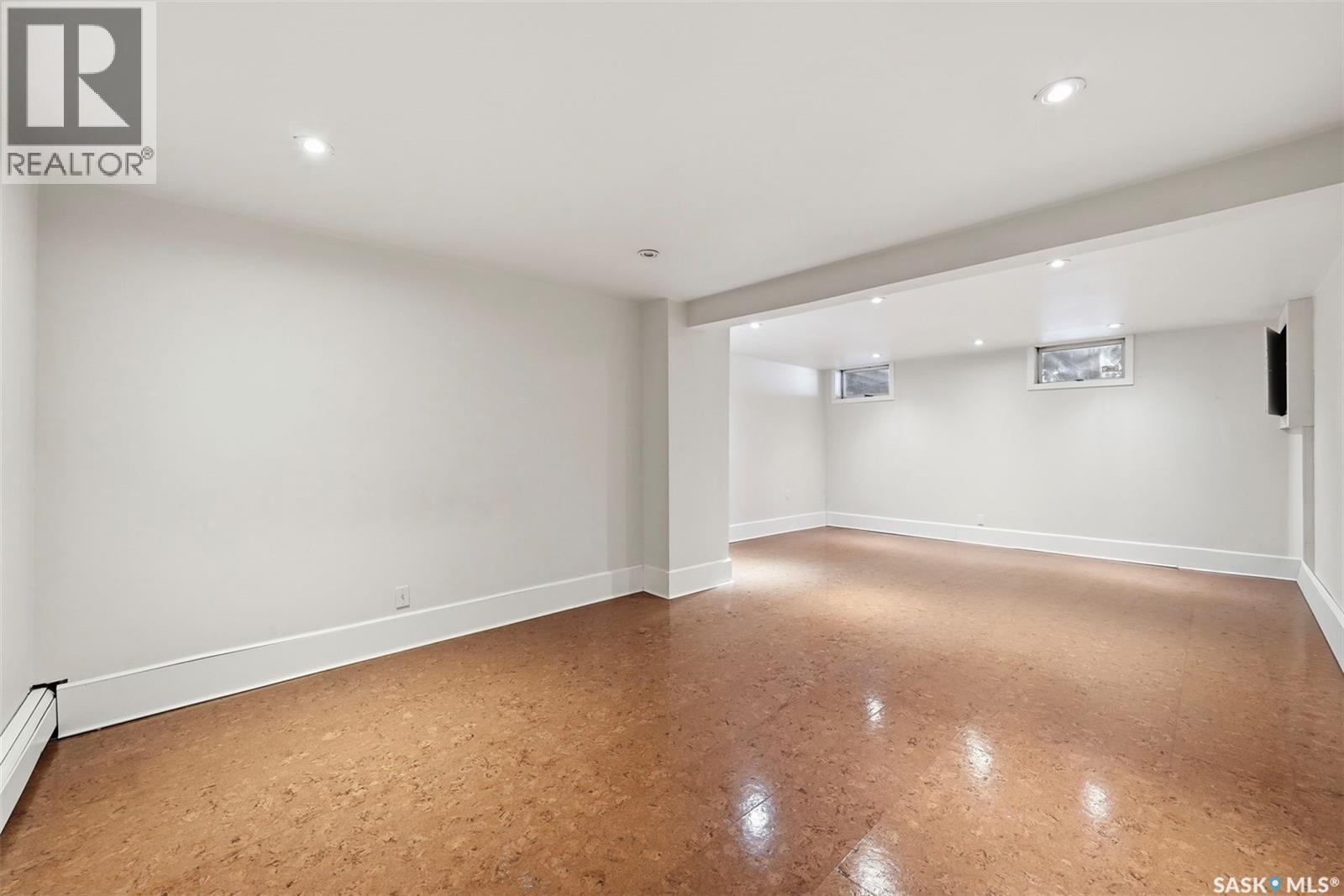 419 Chitek Crescent, Saskatoon, SK - Indoor Photo Showing Other Room