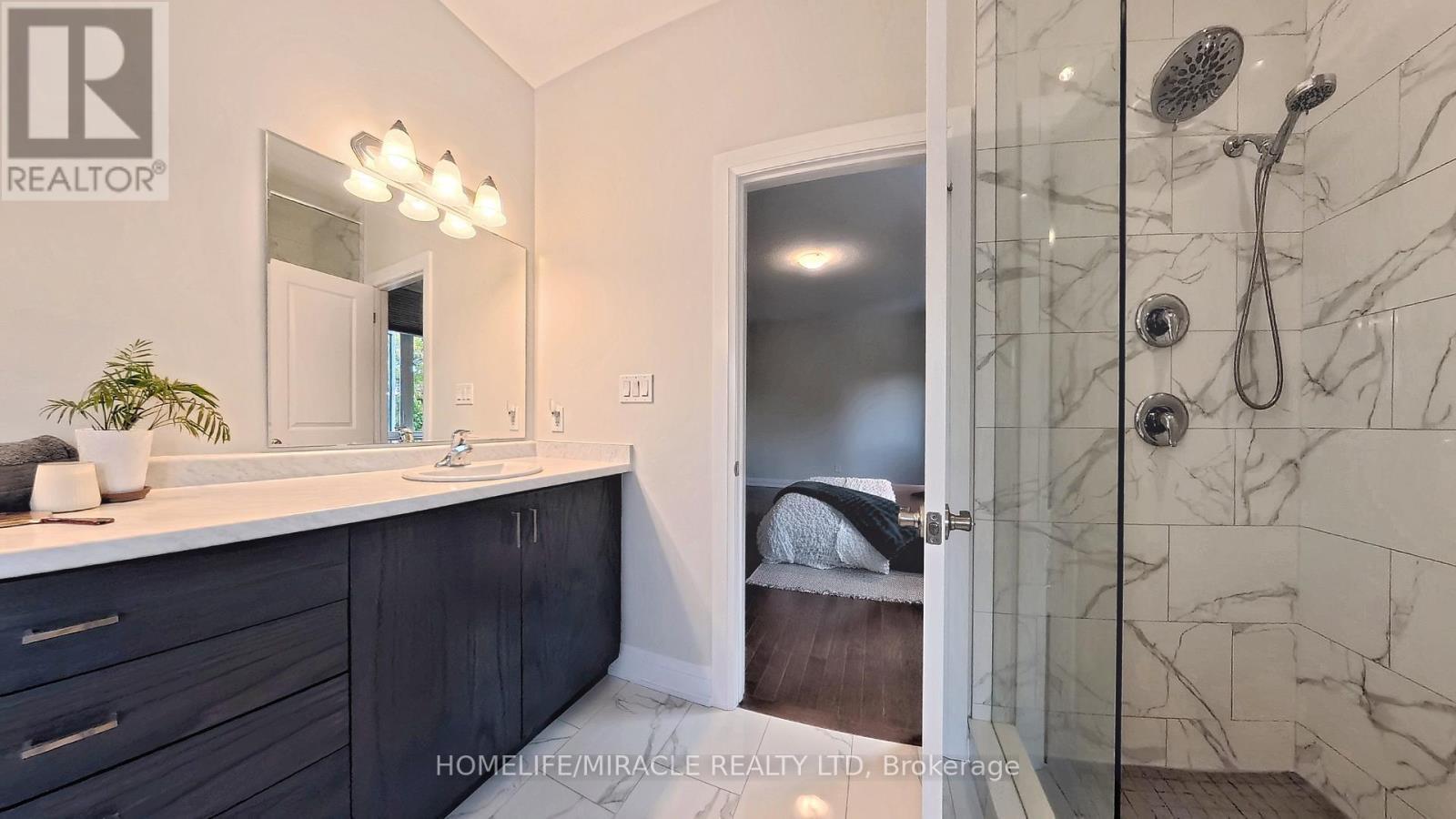 63 Ian Ormston Drive, Kitchener, ON - Indoor Photo Showing Bathroom