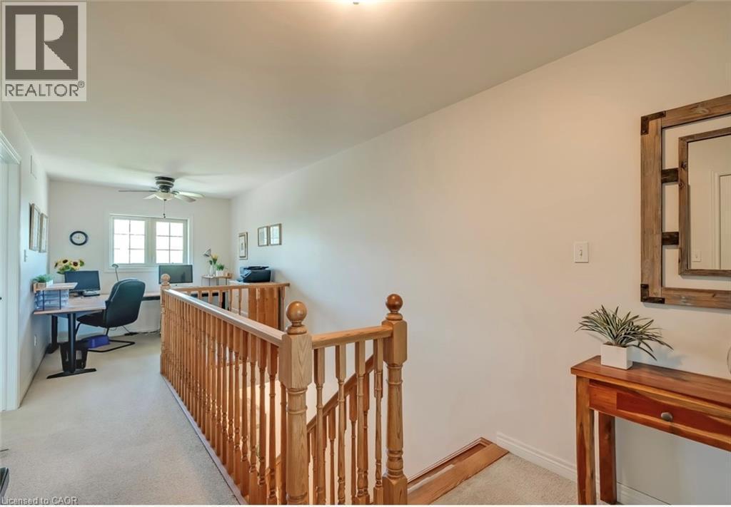 1069 Beach Boulevard, Hamilton, ON - Indoor Photo Showing Other Room