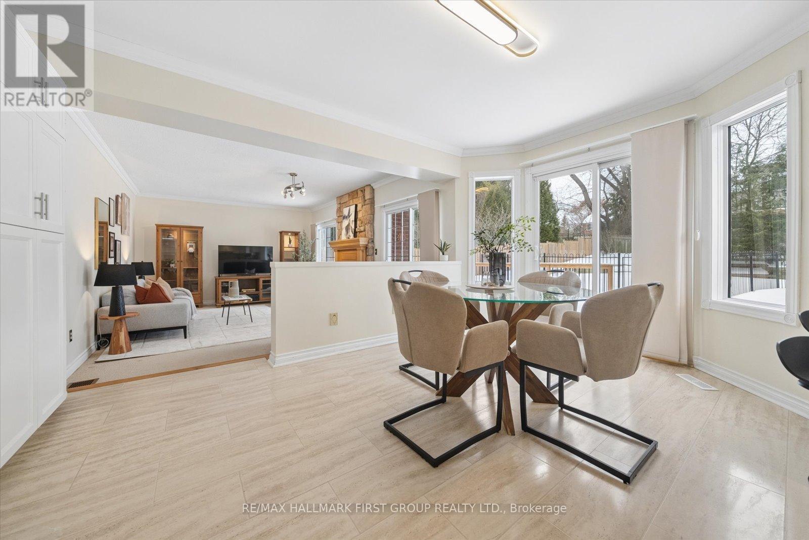 1674 Heathside Crescent, Pickering, ON - Indoor Photo Showing Dining Room