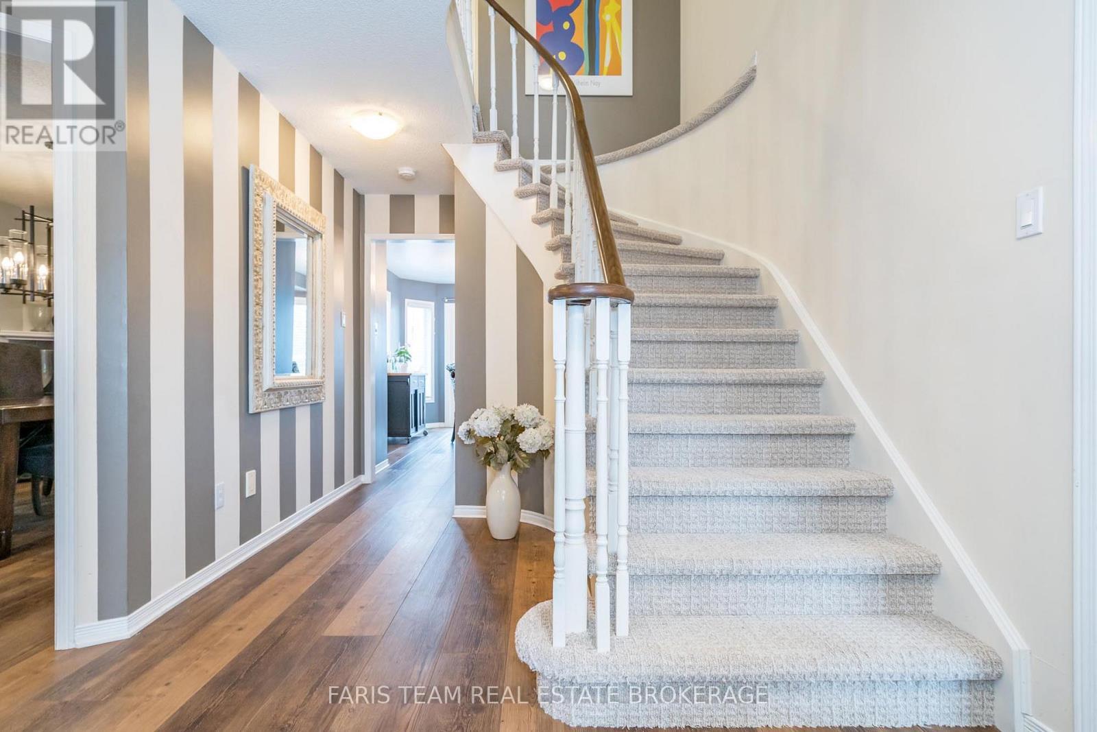 31 Etherington Crescent, Barrie, ON - Indoor Photo Showing Other Room