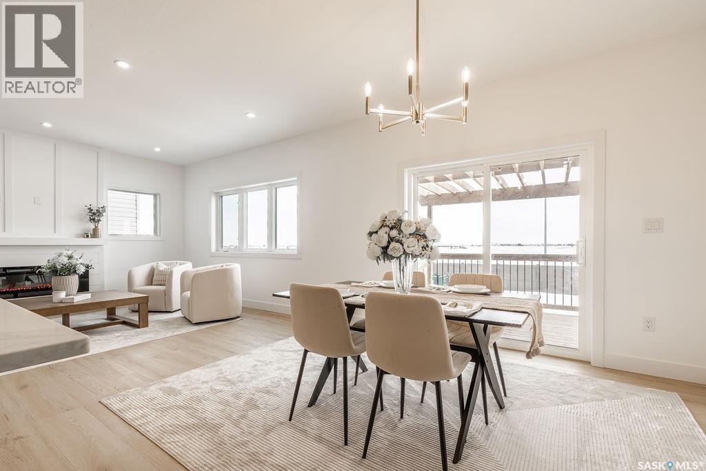 307 Sharma Crescent, Saskatoon, SK - Indoor Photo Showing Dining Room