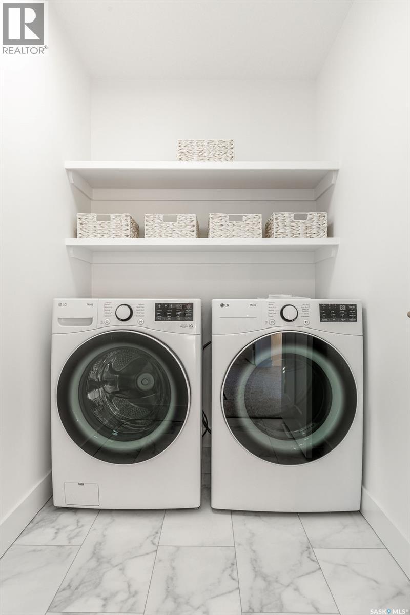 307 Sharma Crescent, Saskatoon, SK - Indoor Photo Showing Laundry Room
