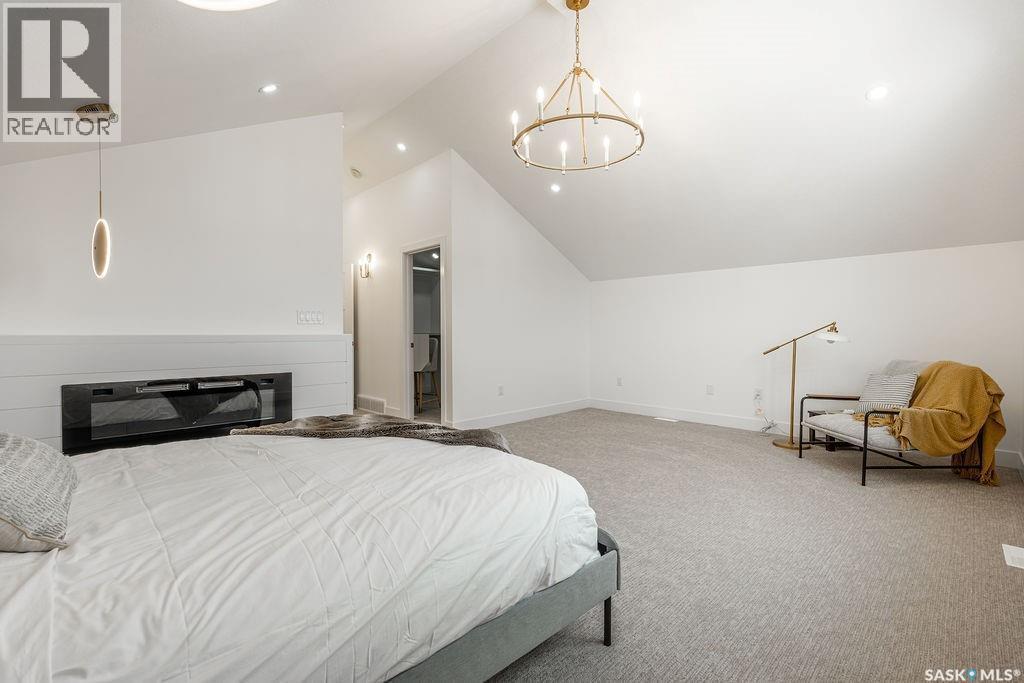 307 Sharma Crescent, Saskatoon, SK - Indoor Photo Showing Bedroom