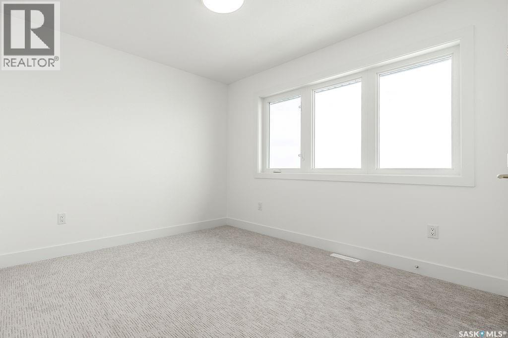 307 Sharma Crescent, Saskatoon, SK - Indoor Photo Showing Other Room