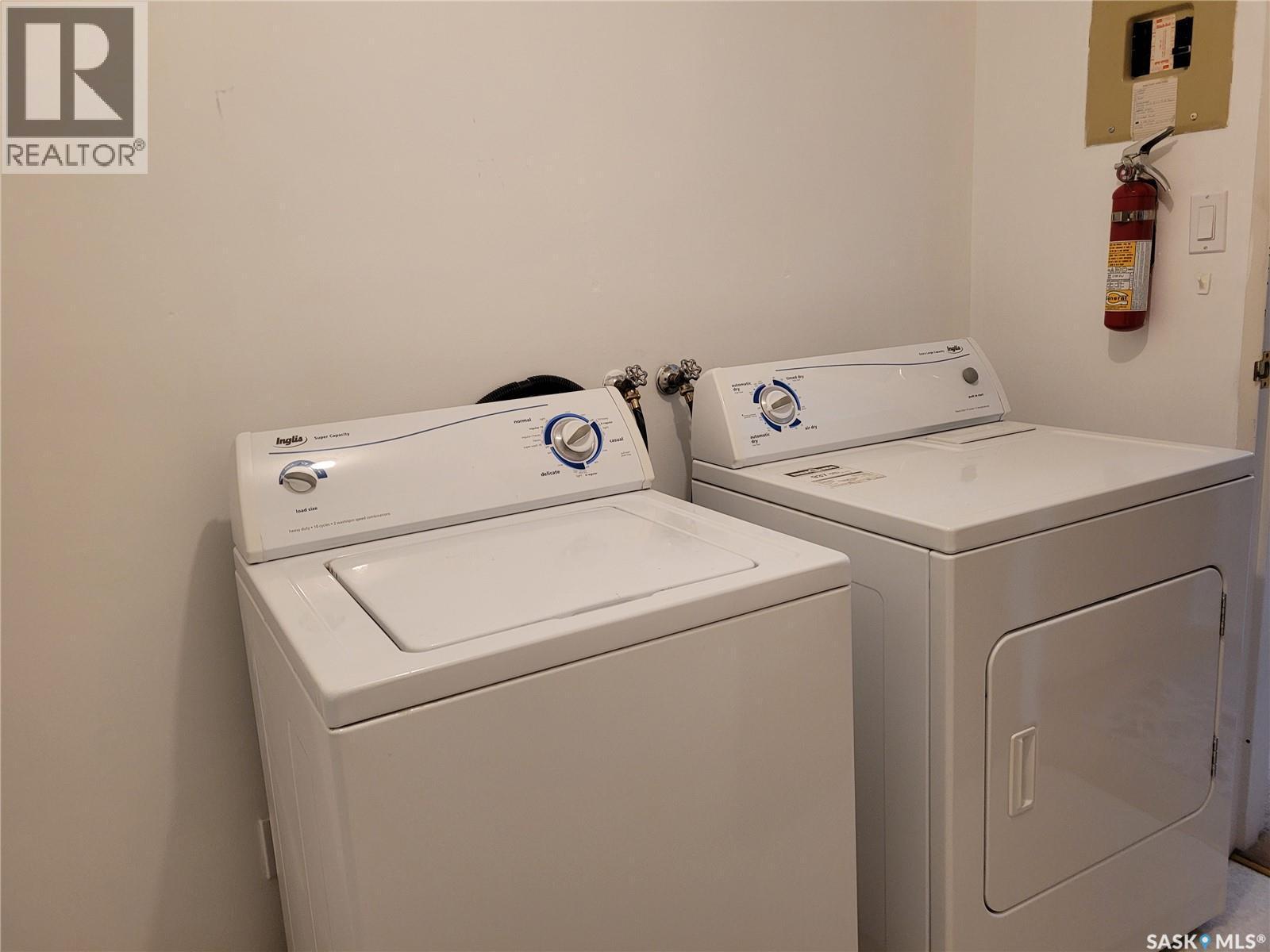 413 310 Stillwater Drive, Saskatoon, SK - Indoor Photo Showing Laundry Room