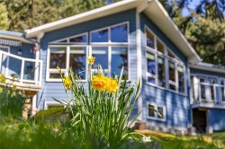 2635 Shoal Rd Pender Island, BC V0N 2M2