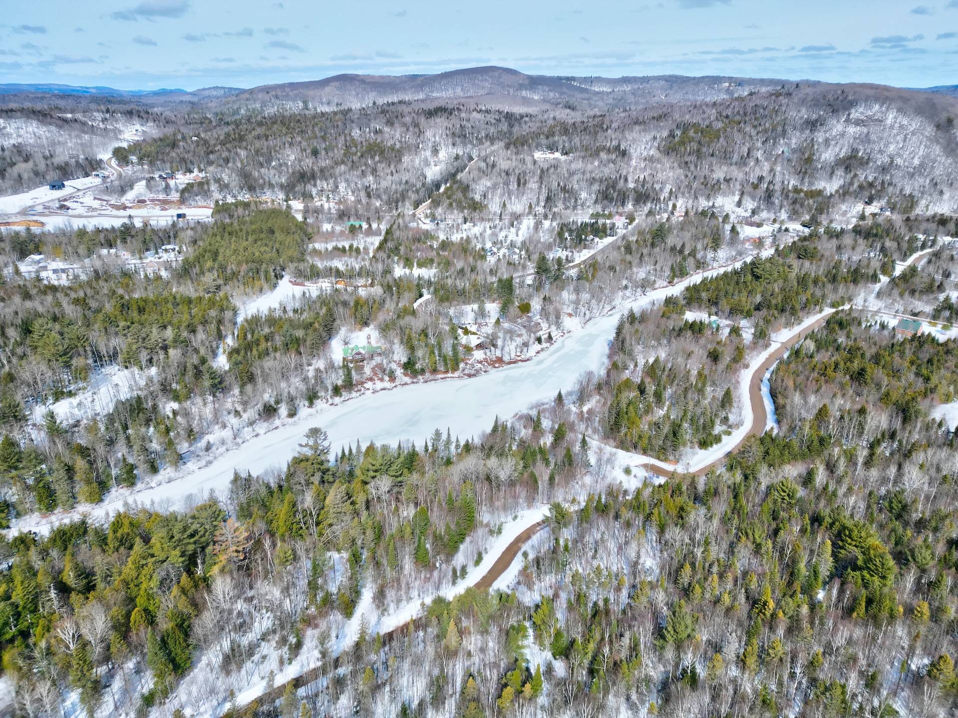 Vue d'ensemble - Rue Latour, Sainte-Béatrix, QC