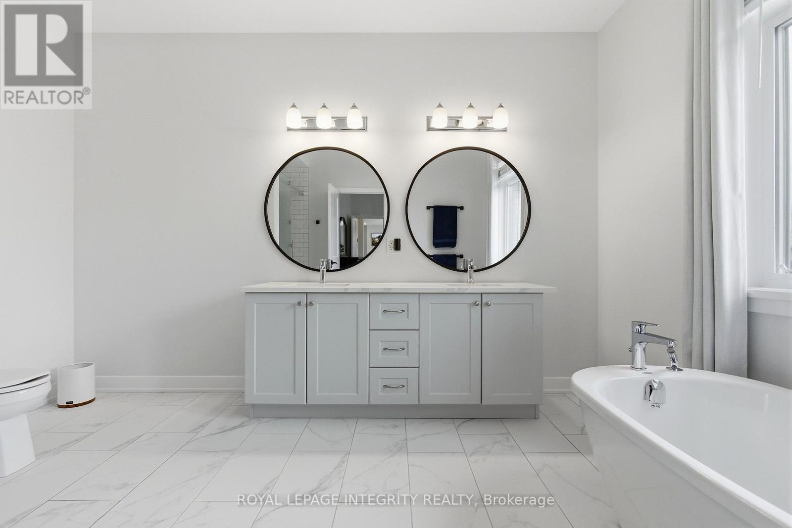 444 Ejs Lane, Beckwith, ON - Indoor Photo Showing Bathroom