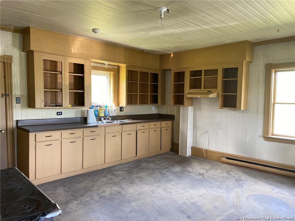 211 Route 161, Clair, NB