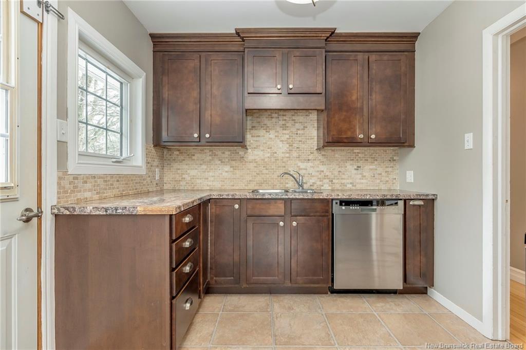 30 Killarney Rd, Riverview, NB