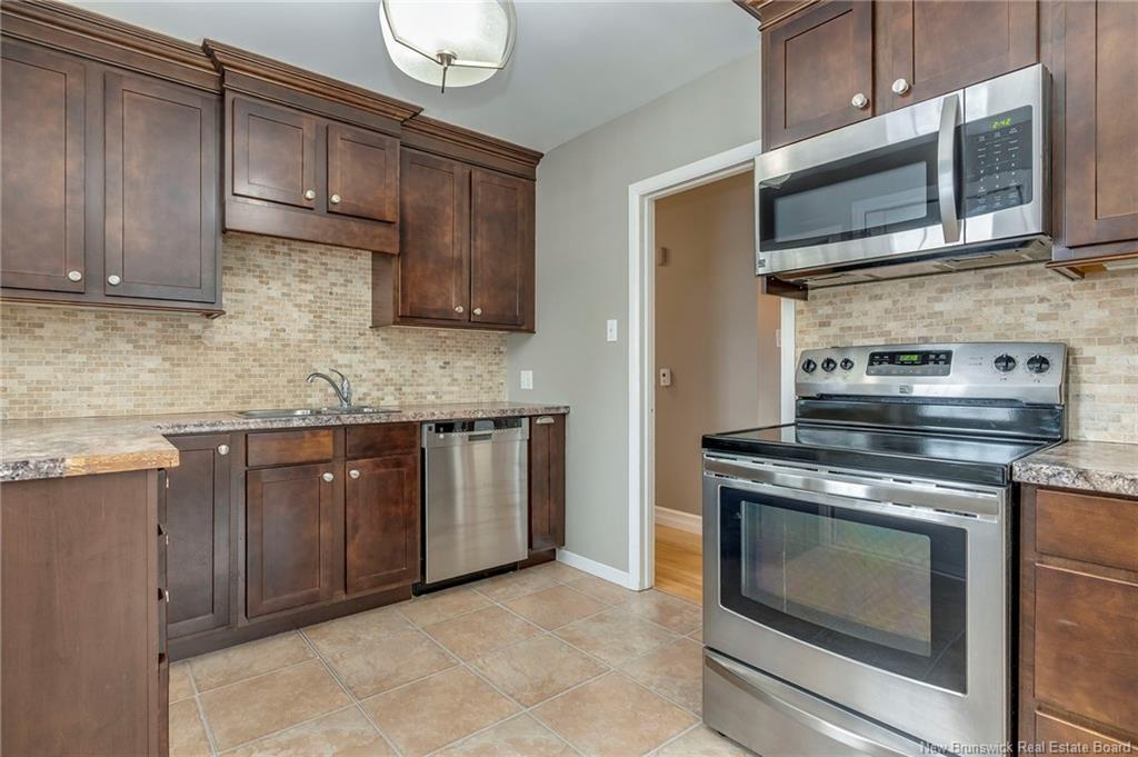 30 Killarney Rd, Riverview, NB