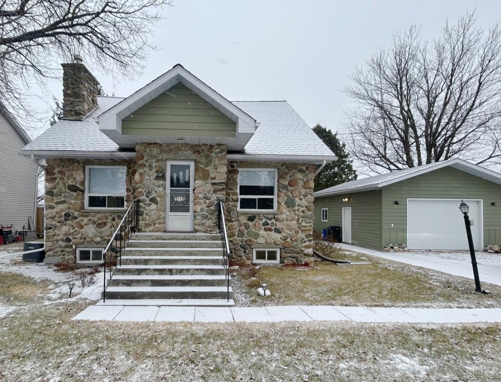 1115 River Road West, Fort Frances, ON - Outdoor