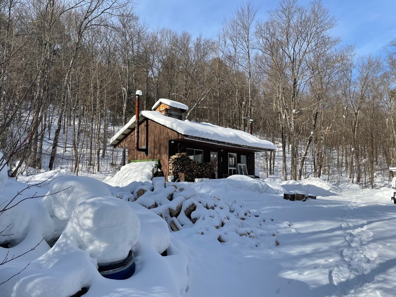 Front of Structure - Z Route 101, Témiscaming, QC - Outdoor