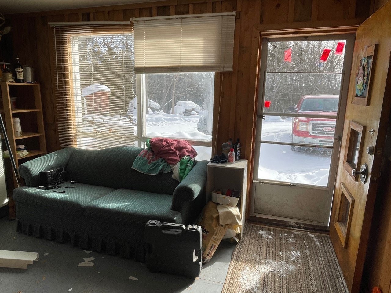 Living Room - Z Route 101, Témiscaming, QC - Indoor