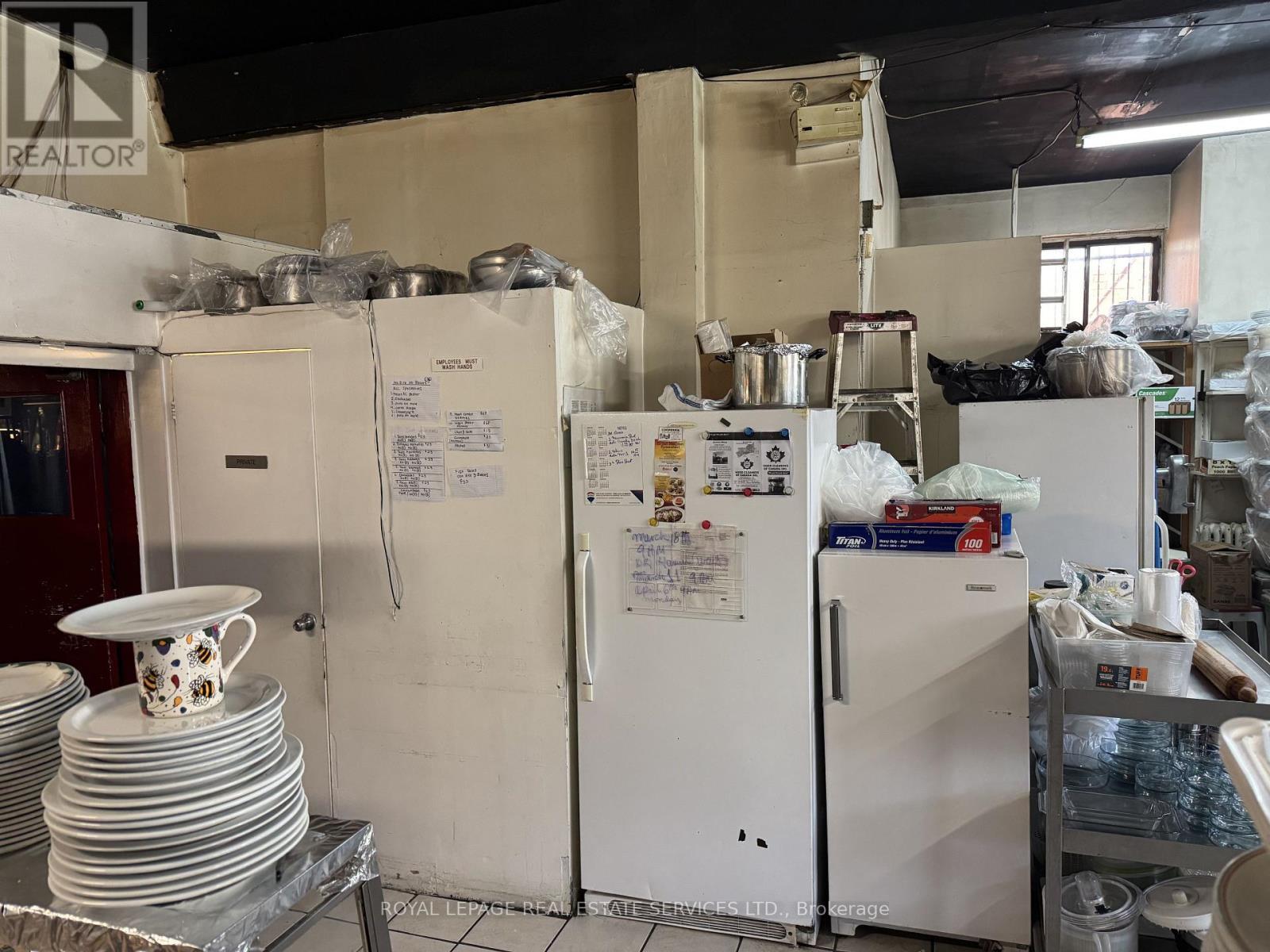 1448 Danforth Avenue, Toronto, ON