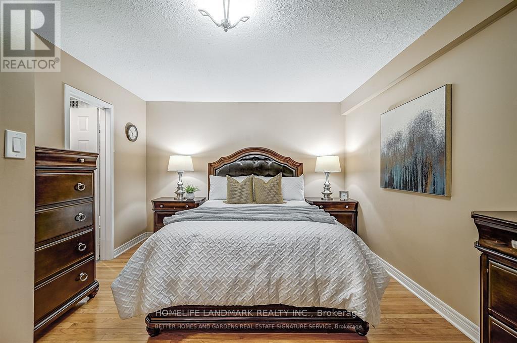 63 Chalfield Lane, Mississauga, ON - Indoor Photo Showing Bedroom