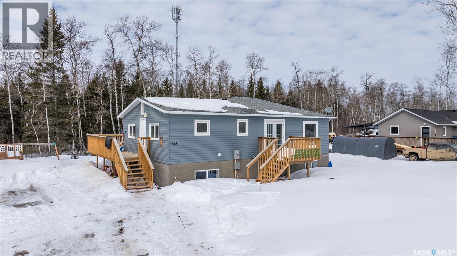 125 Central Avenue S, Christopher Lake, SK - Outdoor