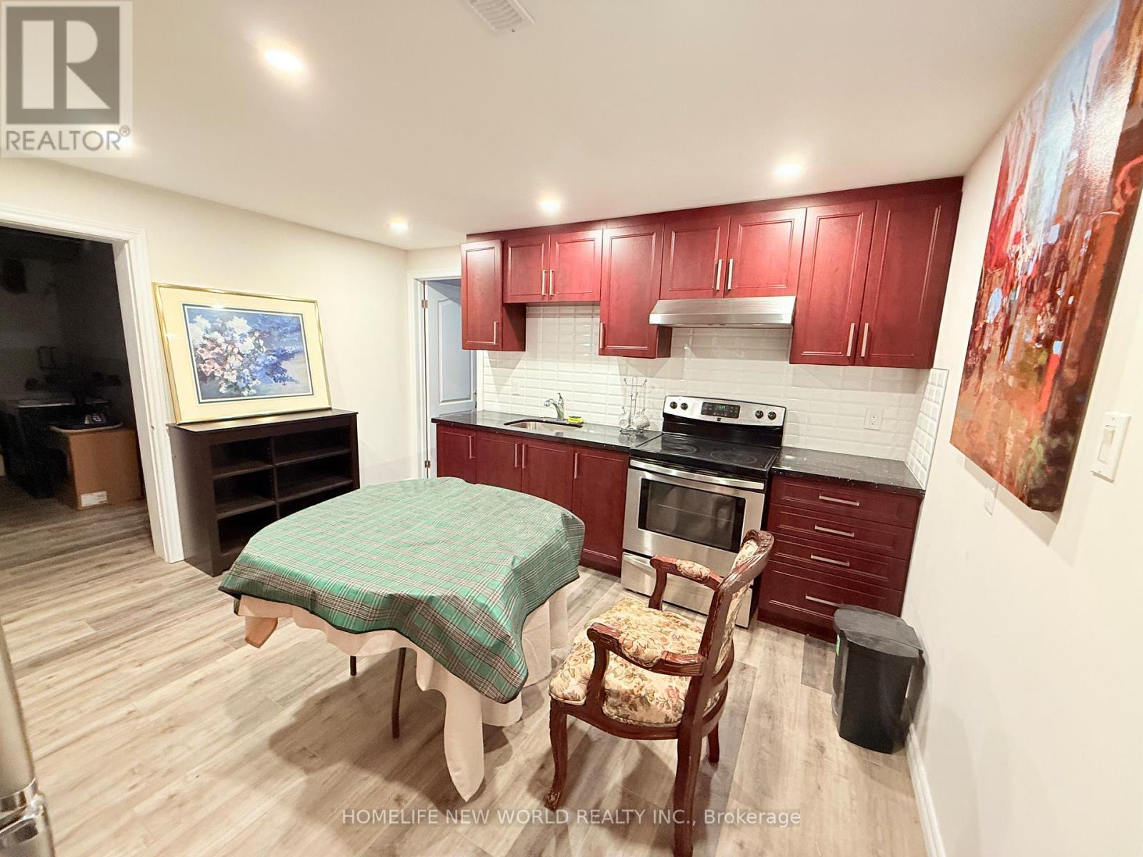 38 Cedarcroft Boulevard S, Toronto, ON - Indoor Photo Showing Kitchen