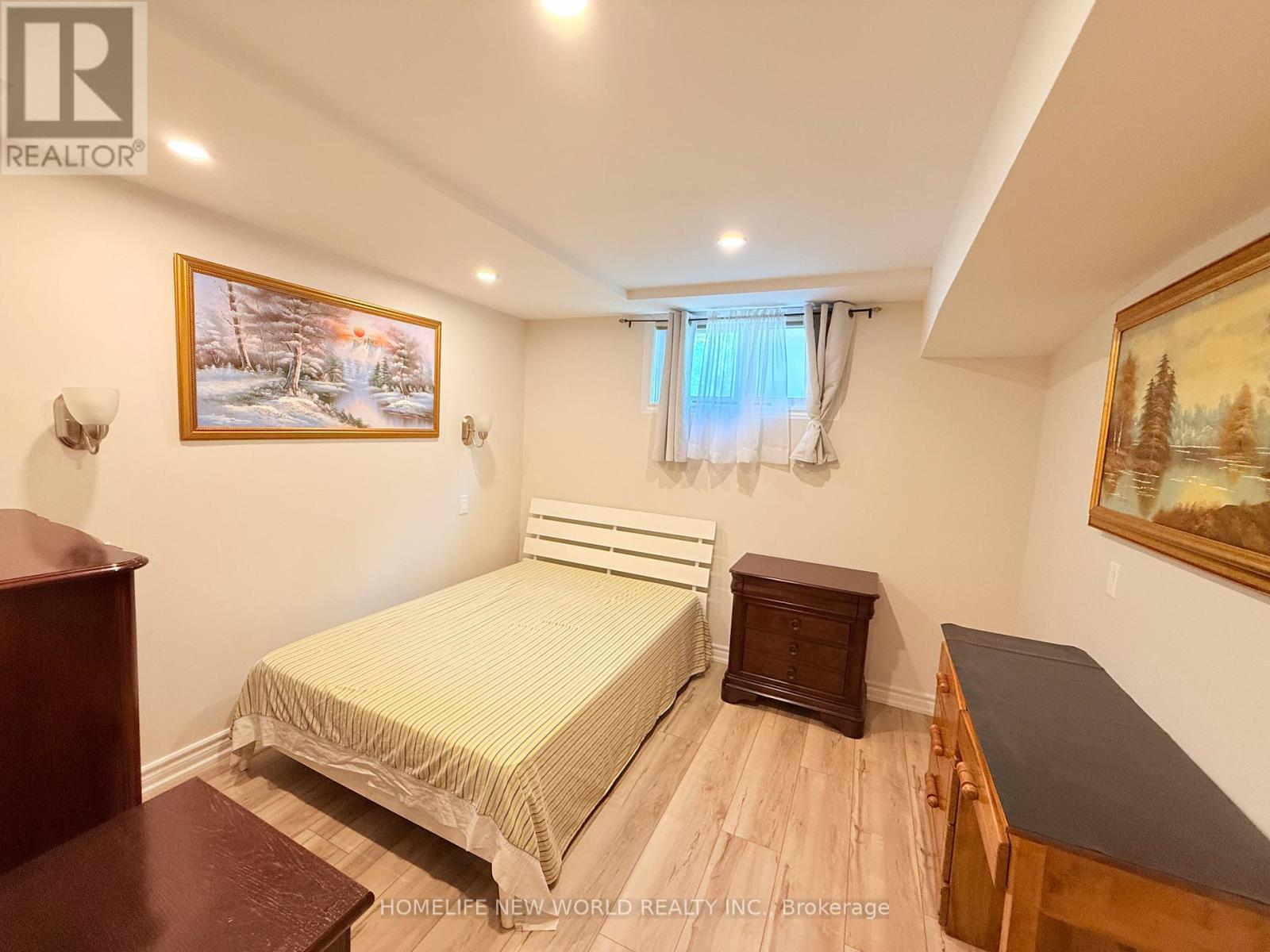 38 Cedarcroft Boulevard S, Toronto, ON - Indoor Photo Showing Bedroom