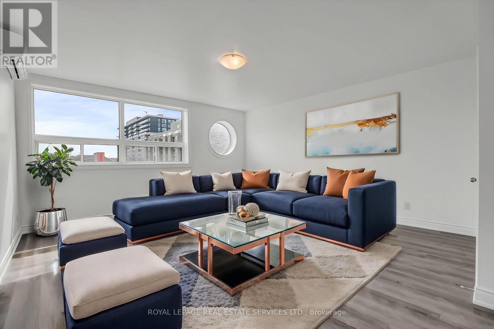 Virtually Staged - 301 - 2820 Danforth Avenue, Toronto, ON