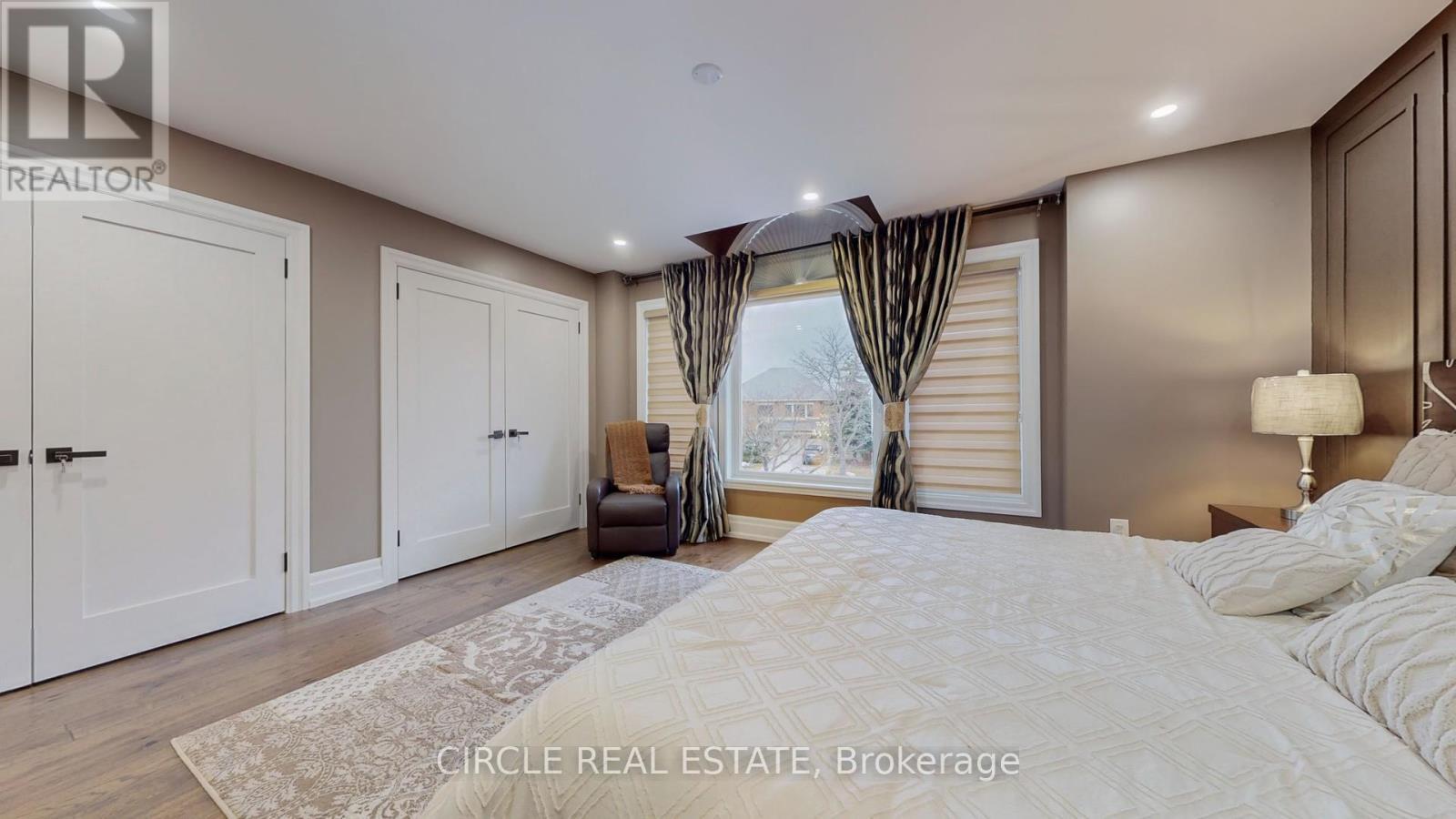 5351 Forest Ridge Drive, Mississauga, ON - Indoor Photo Showing Bedroom