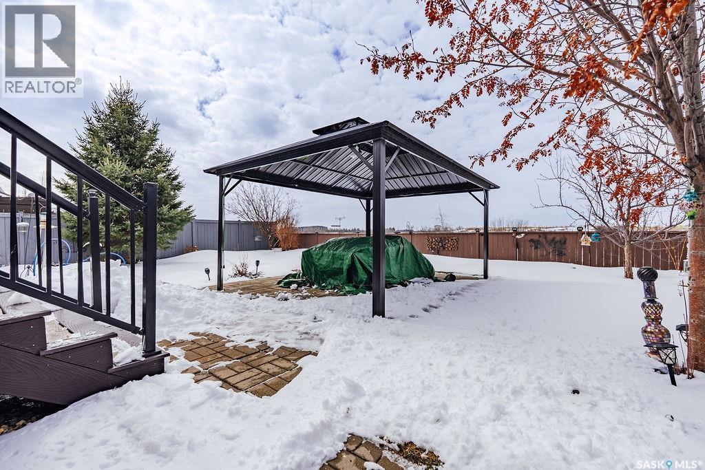 330 Pobran Crescent, Saskatoon, SK - Outdoor