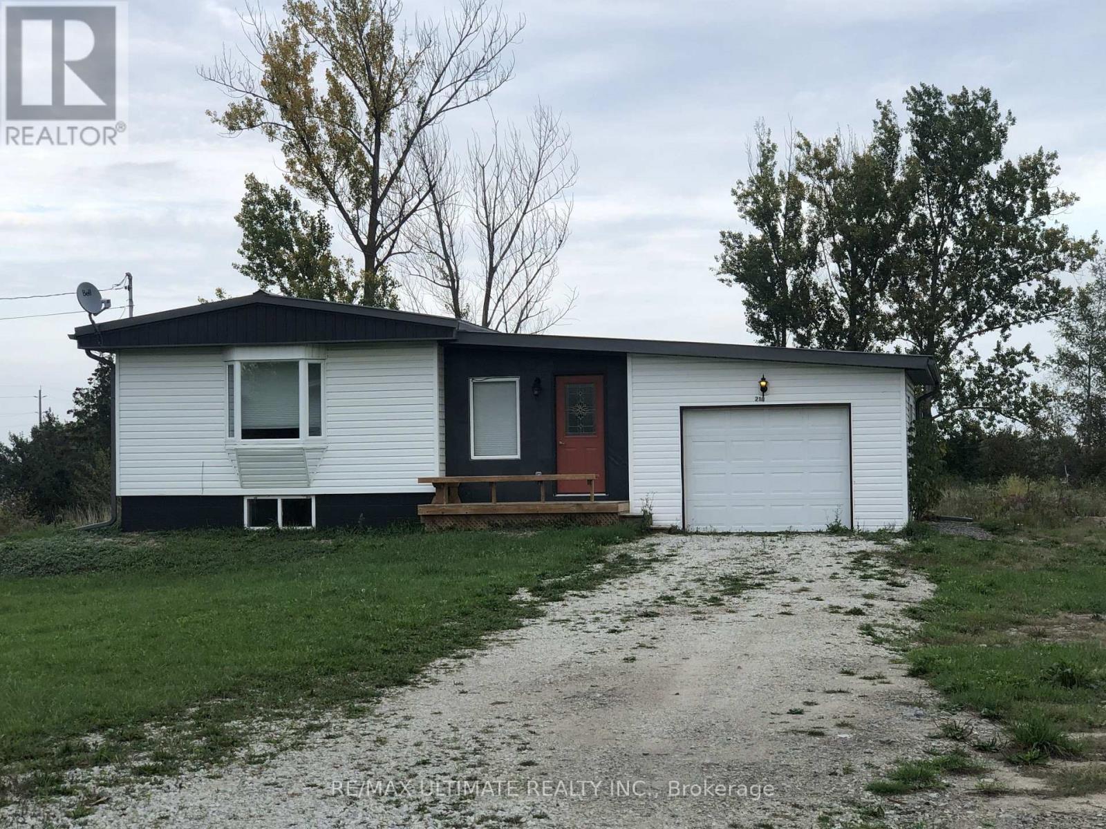 existing house - 210 Side Street, Clearview, ON