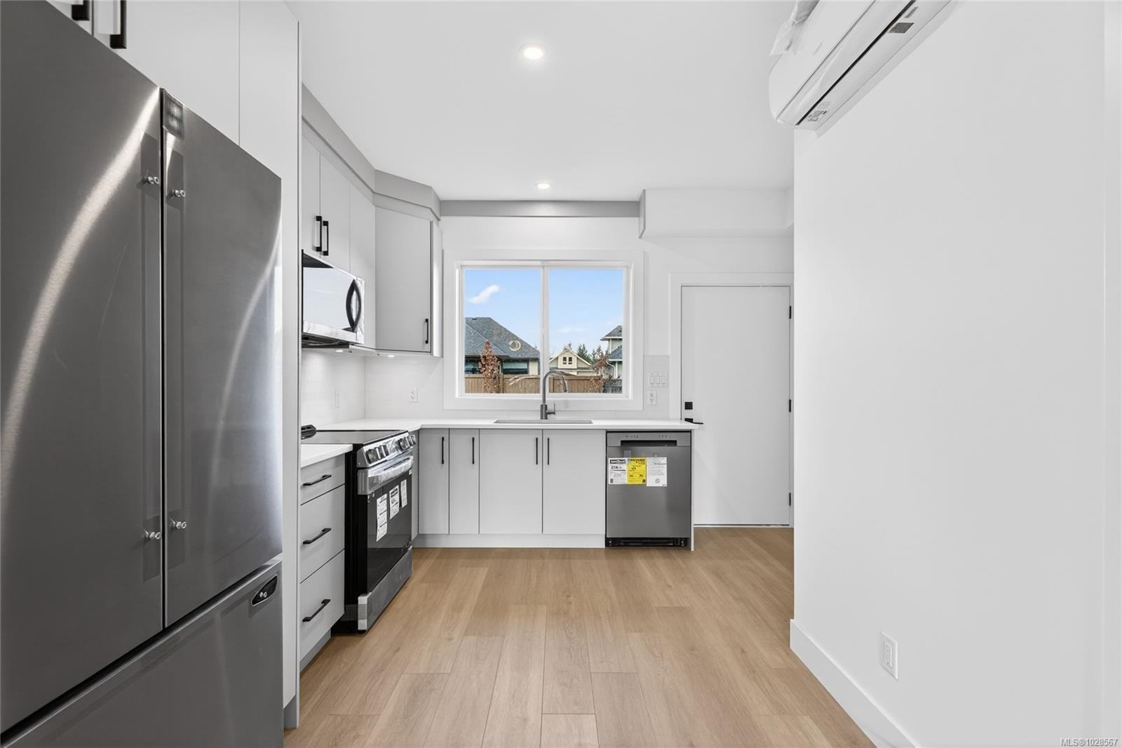 2-704 Beaver Creek Blvd, Campbell River, BC