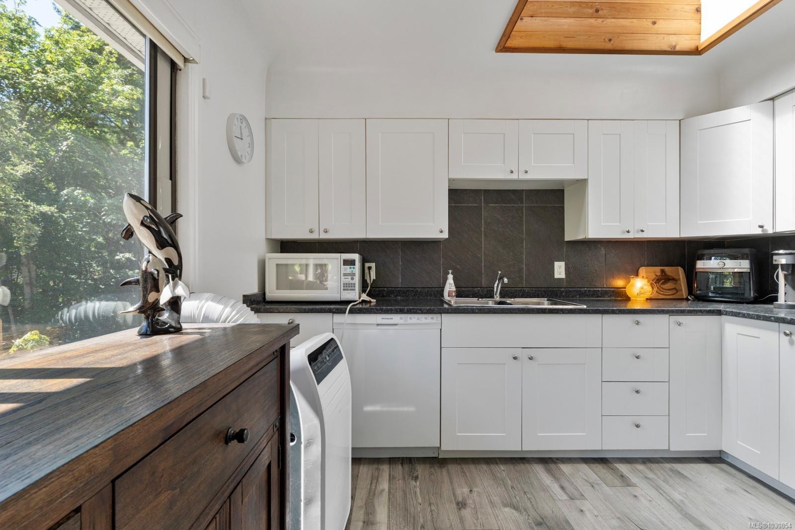5211 Sooke Rd, Sooke, BC