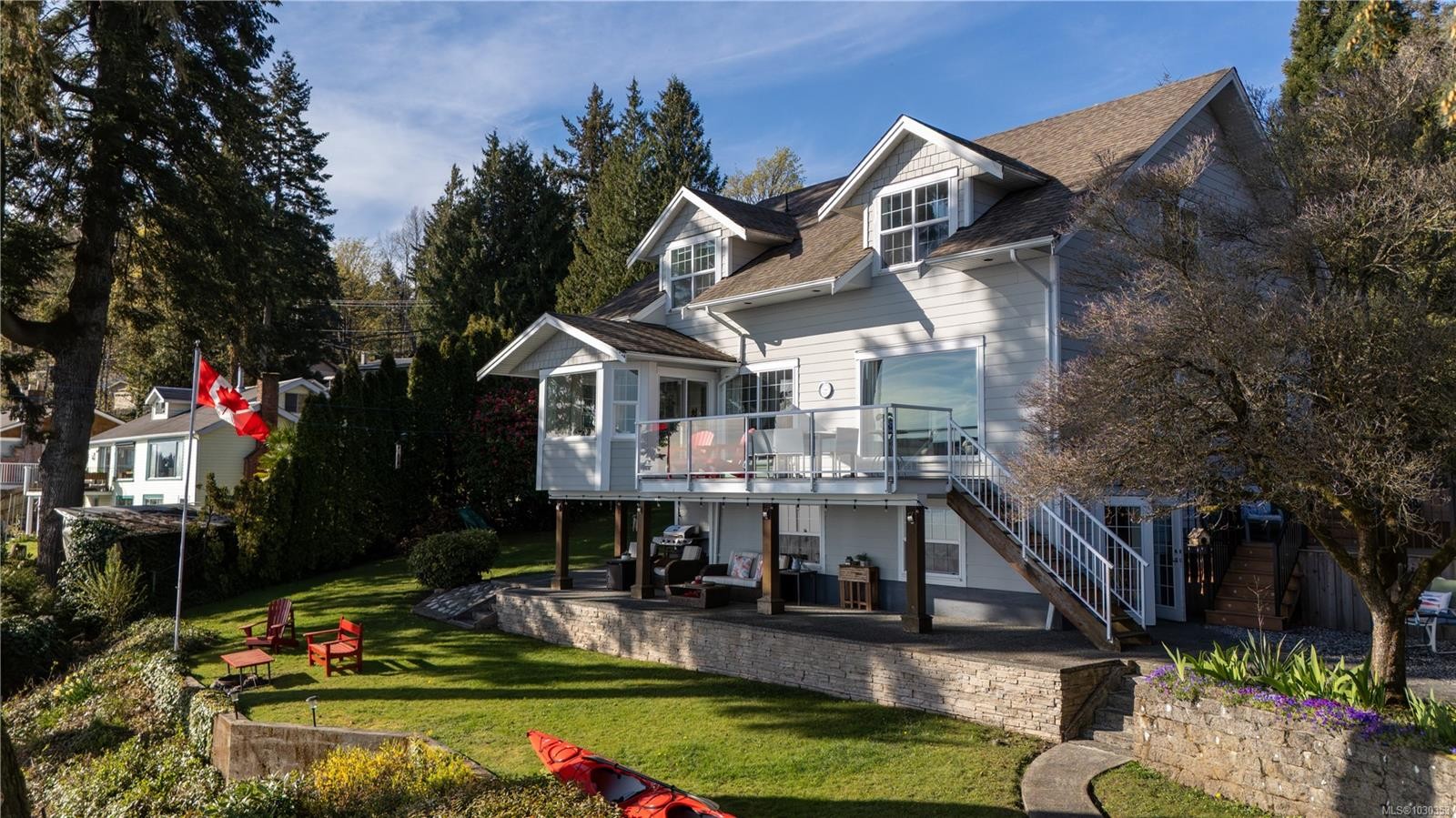 319 Chemainus Rd, Ladysmith, BC