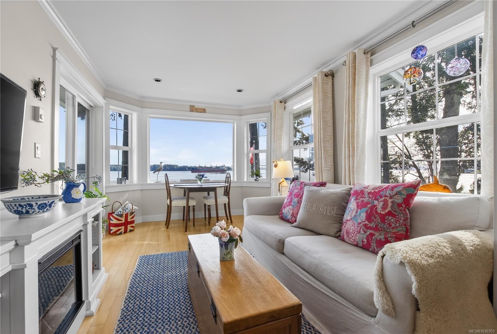 319 Chemainus Rd, Ladysmith, BC