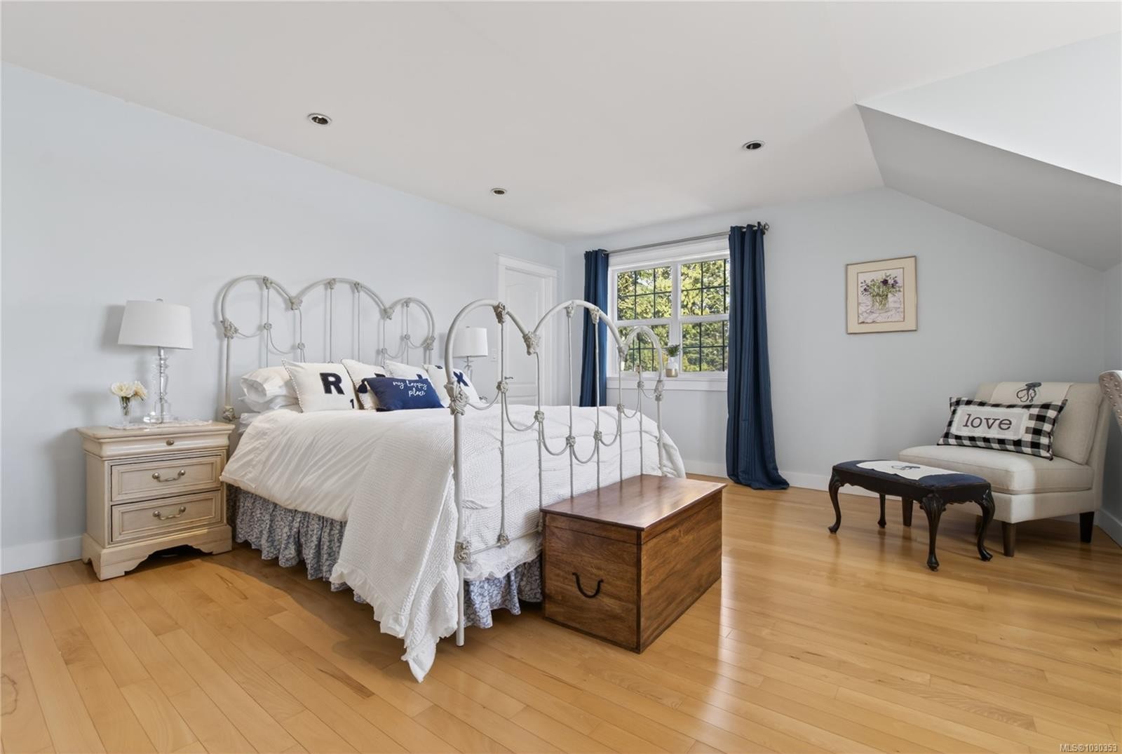 319 Chemainus Rd, Ladysmith, BC
