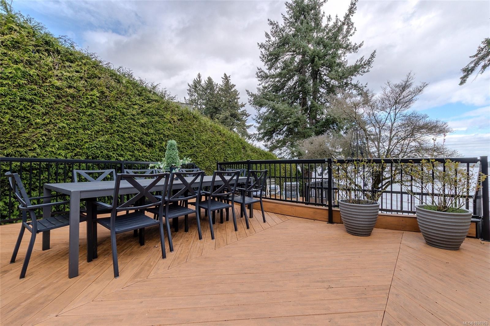 319 Chemainus Rd, Ladysmith, BC