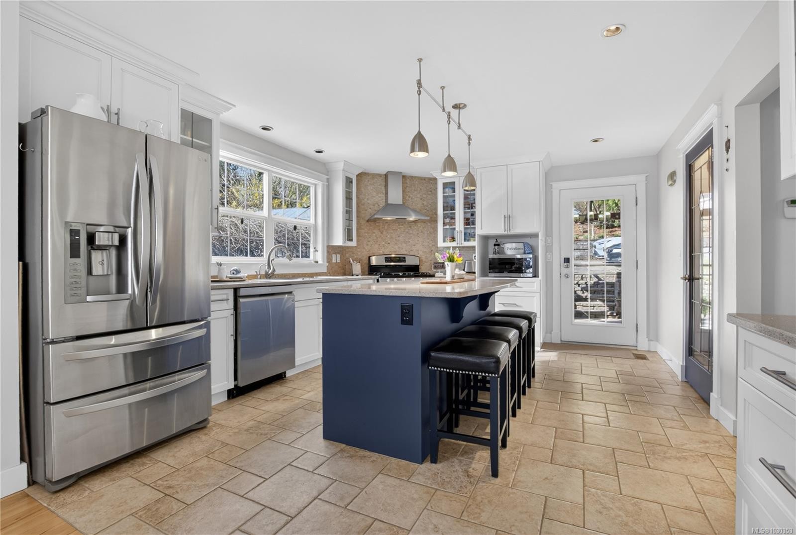319 Chemainus Rd, Ladysmith, BC