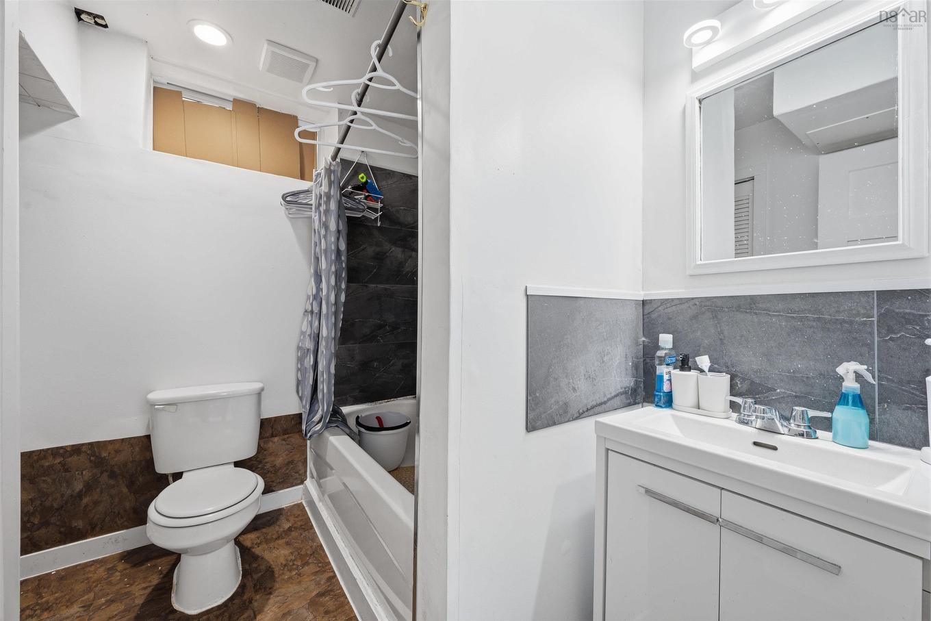 40 Gateway Road, Halifax, NS