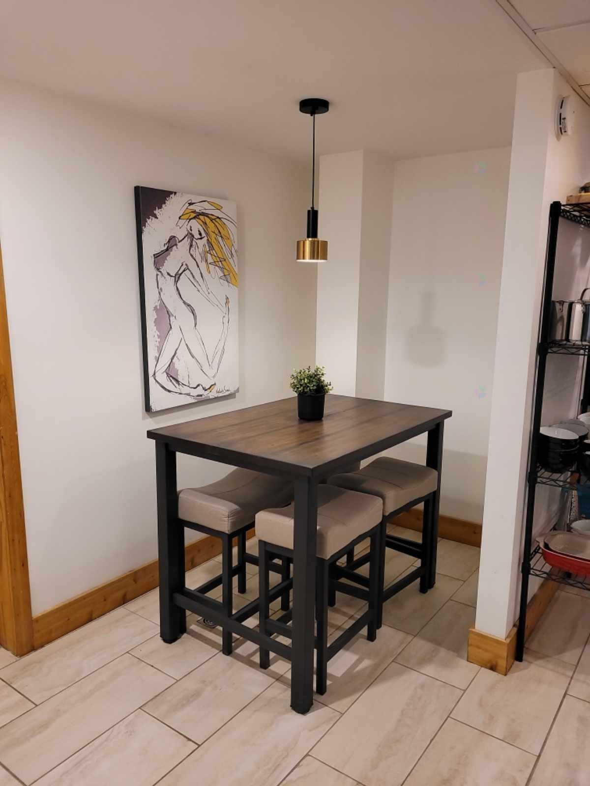 Dining Room - 7559A Av. Wiseman, Montréal (Villeray/Saint-Michel/Parc-Extension), QC - Indoor Photo Showing Dining Room